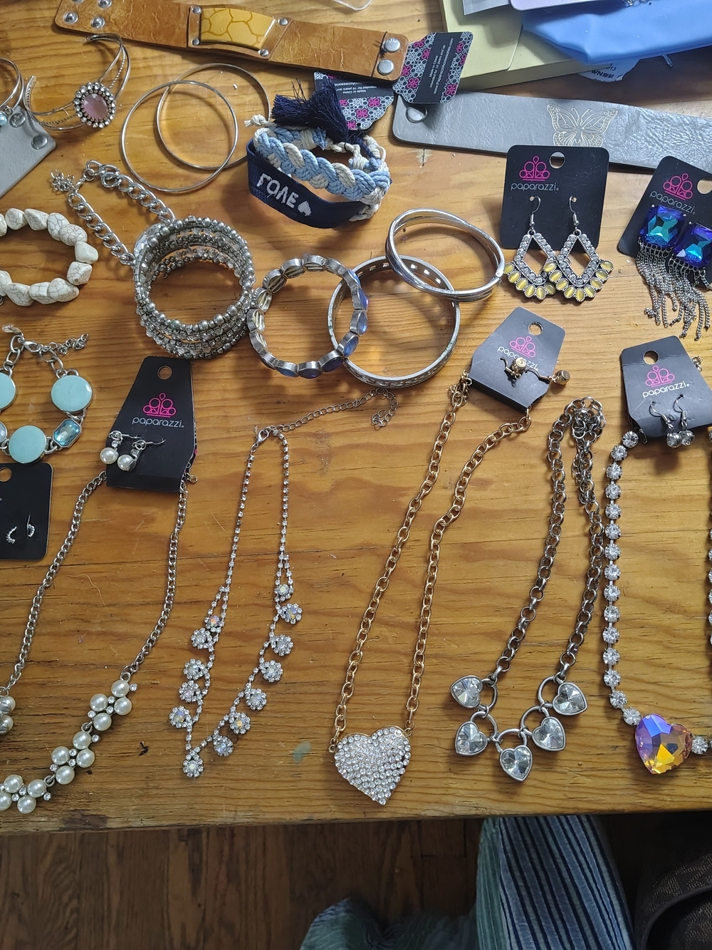 31 Mixed Pieces of New Paparazzi Jewelry
